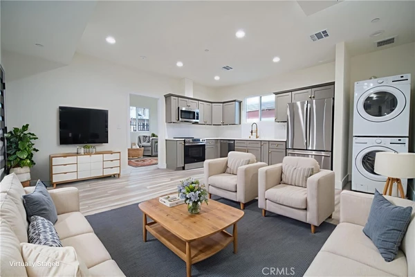 2 bedrooms apartment for rent in Mid City - Central Los Angeles, Los Angeles