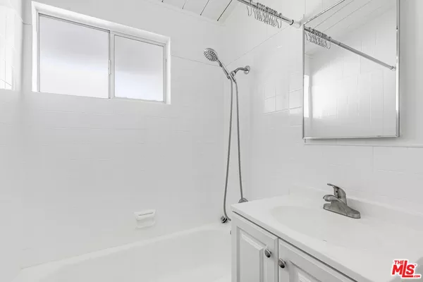 2 bedrooms apartment for rent in Mar Vista - Westside / South Bay, Los Angeles