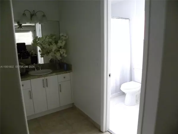 3 bedrooms apartment for rent in Coconut Grove - Miami, Miami