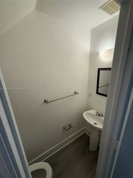 2 bedrooms apartment for rent in Downtown Miami - Miami, Miami