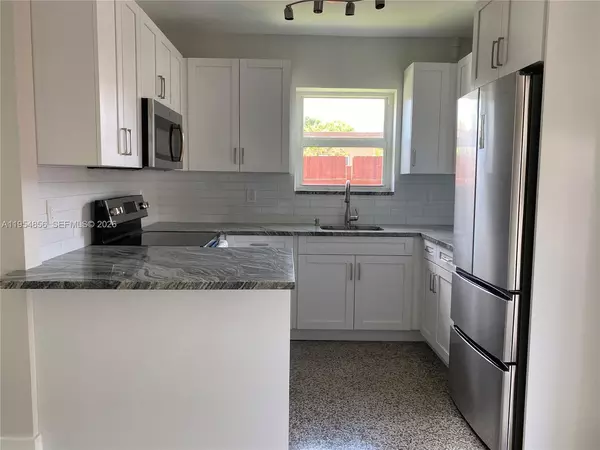 3 bedrooms apartment for rent in Westchester FL - Miami Dade, Miami