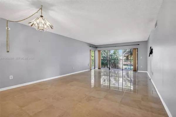 2 bedrooms apartment for rent in West Park - Broward County, Miami