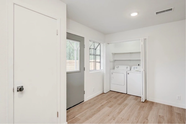 2 bedrooms apartment for rent in Garrison Park - South Austin, Austin