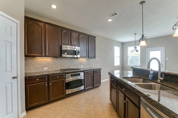 4 bedrooms apartment for rent in Addicks - Nw Houston, Houston