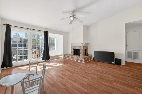 2 bedrooms apartment for rent in Chinatown Houston - Sw Houston, Houston