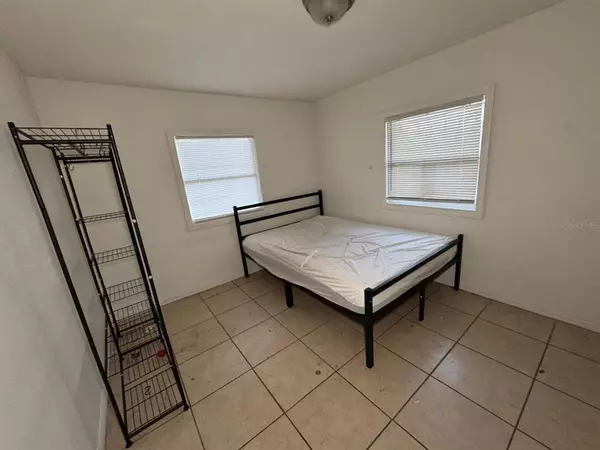 4 bedrooms apartment for rent in Holden Heights - Central Orlando, Orlando