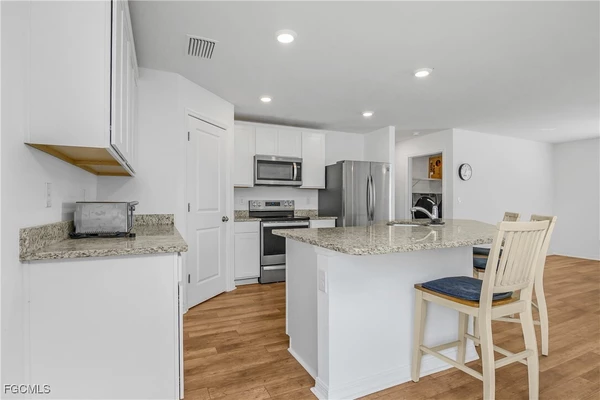 3 bedrooms apartment for rent in Lehigh Acres - Fort Myers, Fort Myers