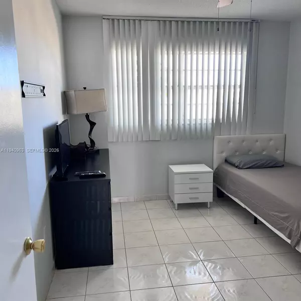 2 bedrooms apartment for rent in North Miami Beach - Miami Dade, Miami