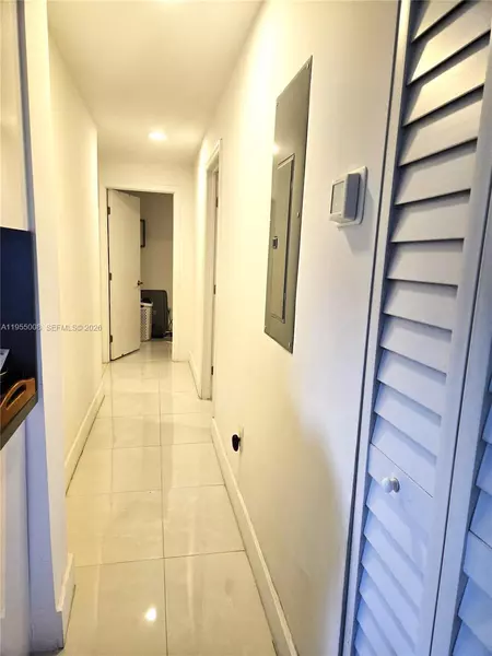 2 bedrooms apartment for rent in Westchester FL - Miami Dade, Miami