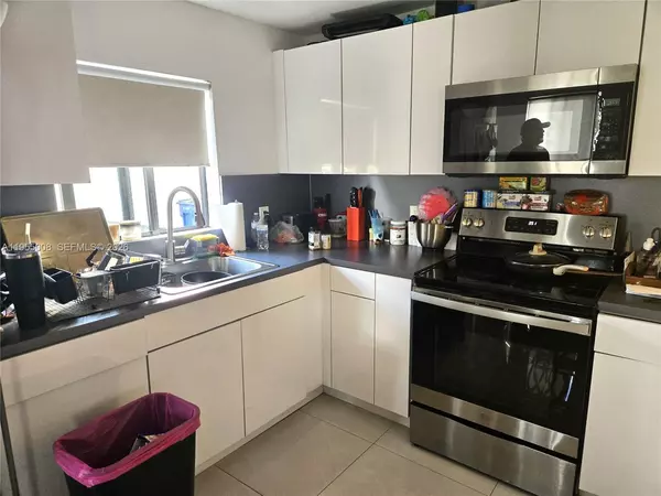 2 bedrooms apartment for rent in Westchester FL - Miami Dade, Miami