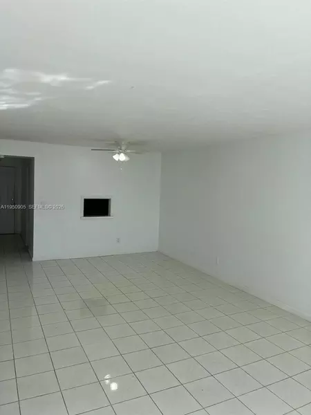 2 bedrooms apartment for rent in North Miami Beach - Miami Dade, Miami