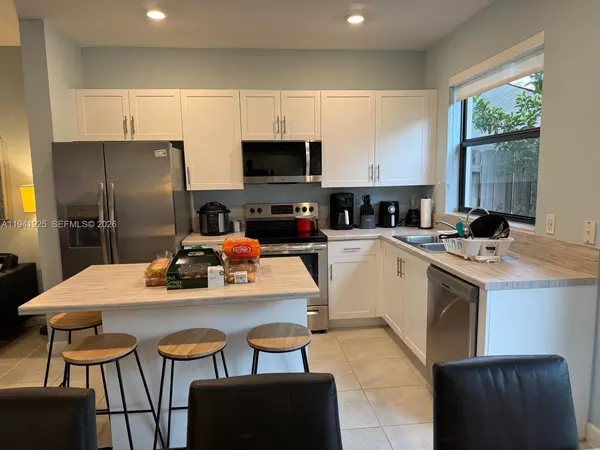 3 bedrooms apartment for rent in West Park - Broward County, Miami