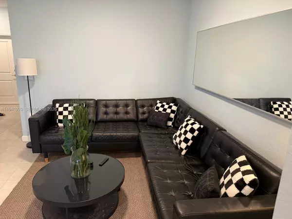 3 bedrooms apartment for rent in West Park - Broward County, Miami