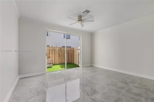 2 bedrooms apartment for rent in West Park - Broward County, Miami