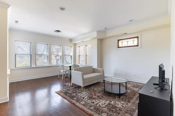 Coliving in Avondale - North Side, Chicago