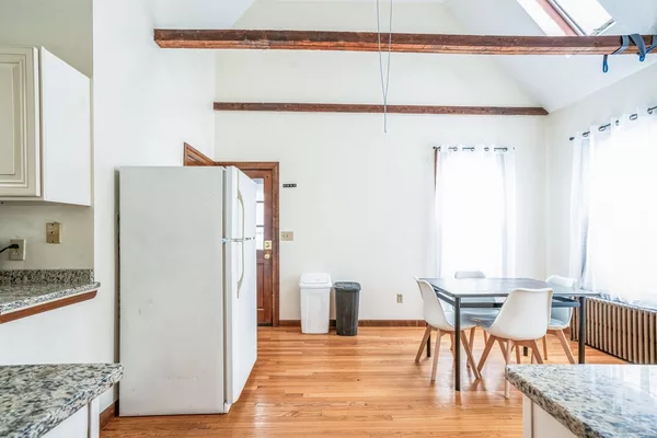 Coliving in Winter Hill - Somerville, Boston