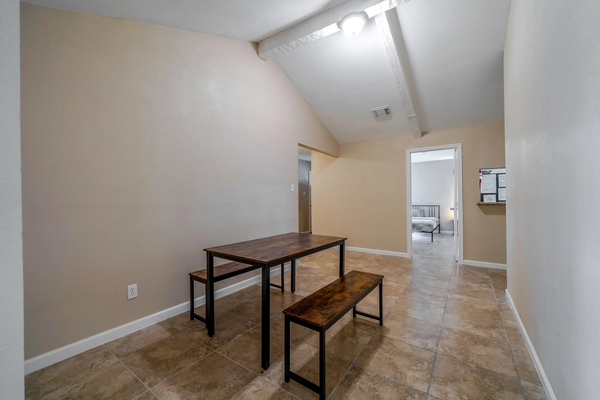 Coliving in Acres Home - Nw Houston, Houston