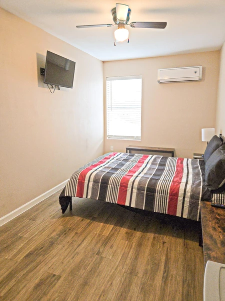 Coliving in Acres Home - Nw Houston, Houston