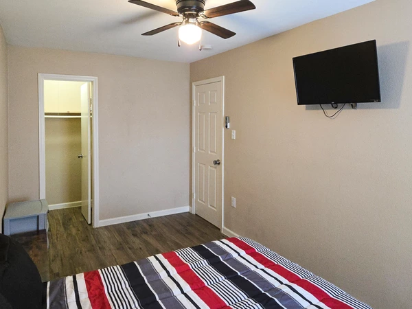 Coliving in Acres Home - Nw Houston, Houston