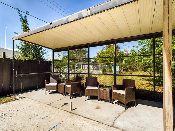 Coliving in Carver City-Lincoln Gardens - West Tampa, Tampa