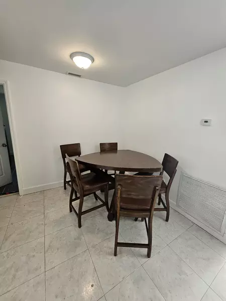 Coliving in Coral Springs - Broward County, Miami