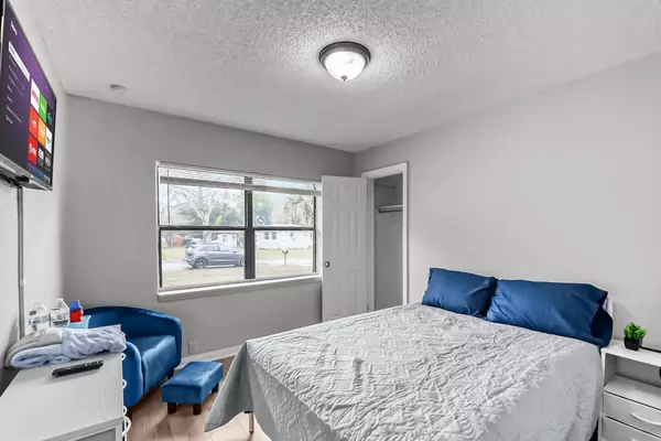 Coliving in Lake Forest - Northside, Jacksonville