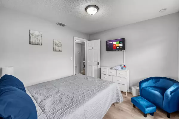 Coliving in Lake Forest - Northside, Jacksonville