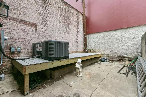 Coliving in Fells Point - Baltimore Metro Area, Washington DC