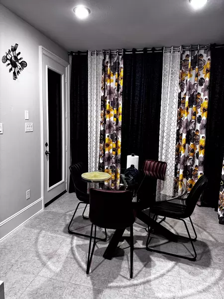 Coliving in Cypress TX - Nw Houston, Houston