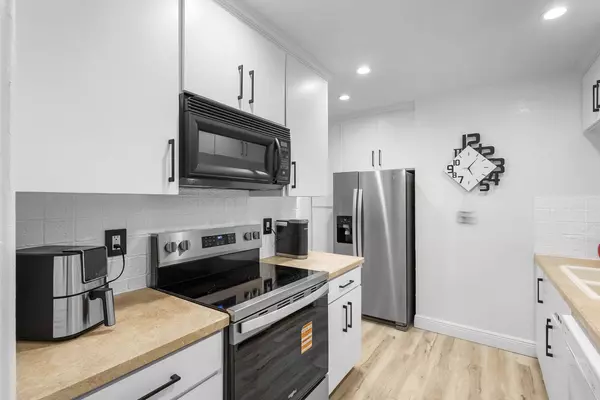 Coliving in Azalea Park - East Orlando, Orlando