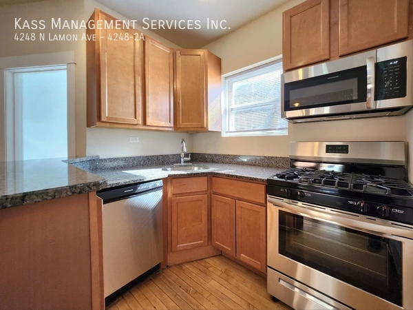 2 bedrooms apartment for rent in Portage Park - Northwest Side, Chicago