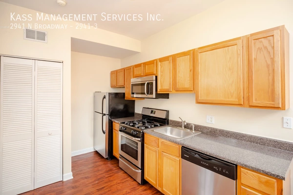 2 bedrooms apartment for rent in Boystown - North Side, Chicago