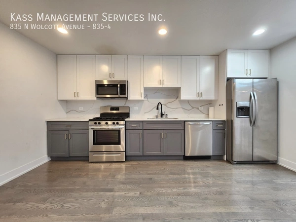 3 bedrooms apartment for rent in West Town - West Side, Chicago