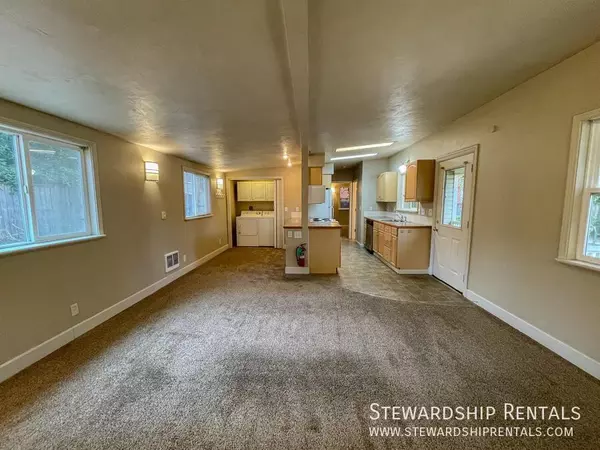 3 bedrooms apartment for rent in Downtown Eugene - Eugene, Eugene