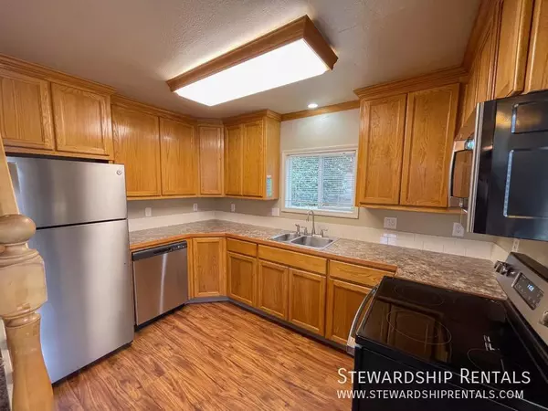 3 bedrooms apartment for rent in Downtown Eugene - Eugene, Eugene