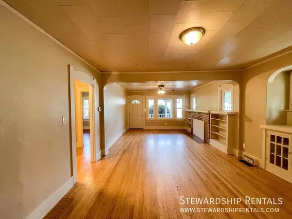 5 bedrooms apartment for rent in Downtown Eugene - Eugene, Eugene