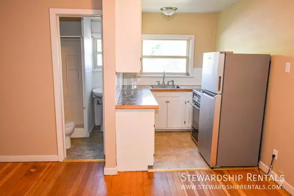 Studio Apartment for rent in Downtown Eugene - Eugene, Eugene