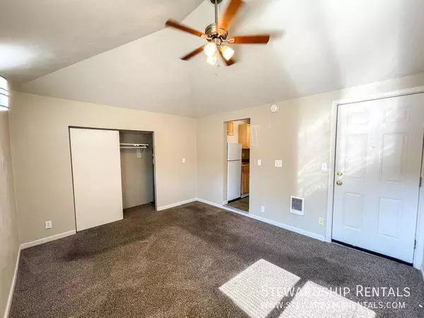 Studio Apartment for rent in Downtown Eugene - Eugene, Eugene