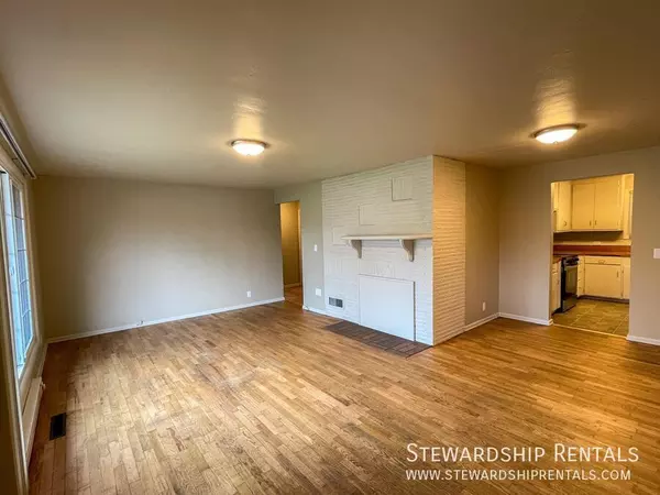 4 bedrooms apartment for rent in Southeast Eugene - Eugene, Eugene