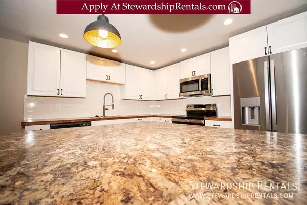 4 bedrooms apartment for rent in Downtown Eugene - Eugene, Eugene