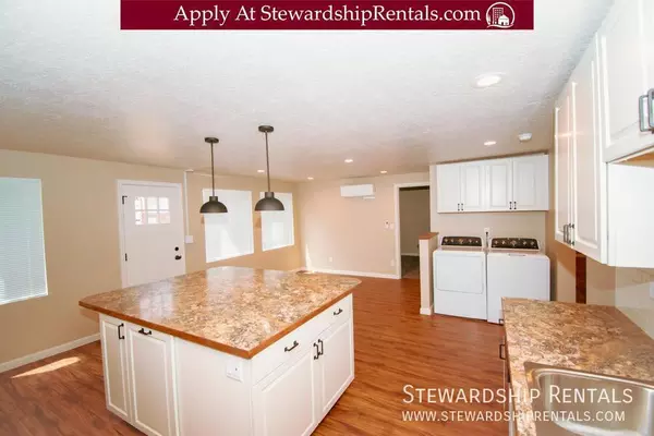 4 bedrooms apartment for rent in Downtown Eugene - Eugene, Eugene