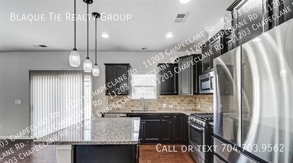 5 bedrooms apartment for rent in Steele Creek - West Charlotte, Charlotte