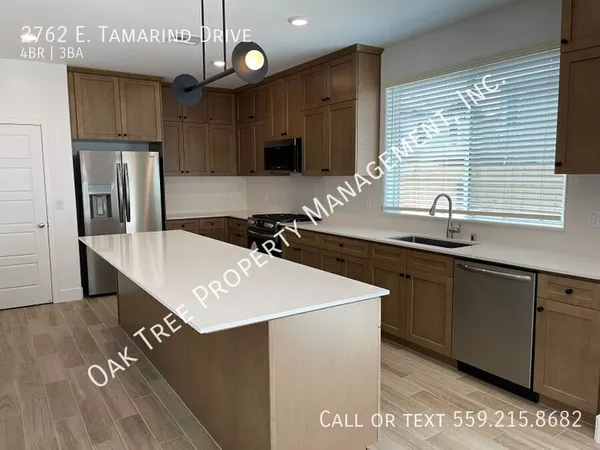 4 bedrooms apartment for rent in North Growth Area - Fresno, Fresno