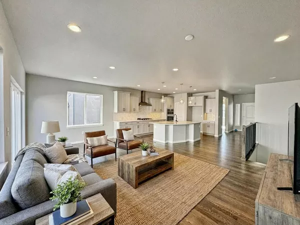 4 bedrooms apartment for rent in Briargate - North COS, Colorado Springs