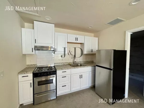 1 bedroom apartment for rent in Logan Heights - Central SD, San Diego