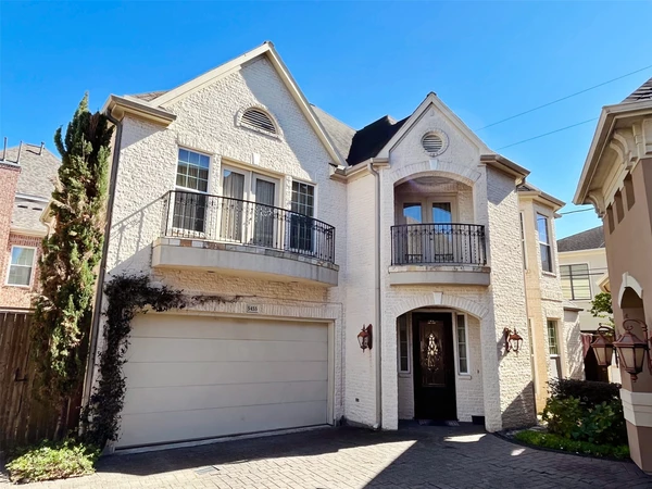 4 bedrooms apartment for rent in Uptown - West Houston, Houston