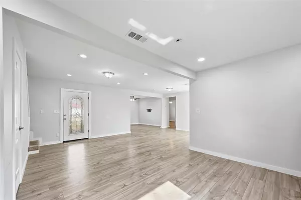 3 bedrooms apartment for rent in Cedar Crest - Se Dallas, Dallas