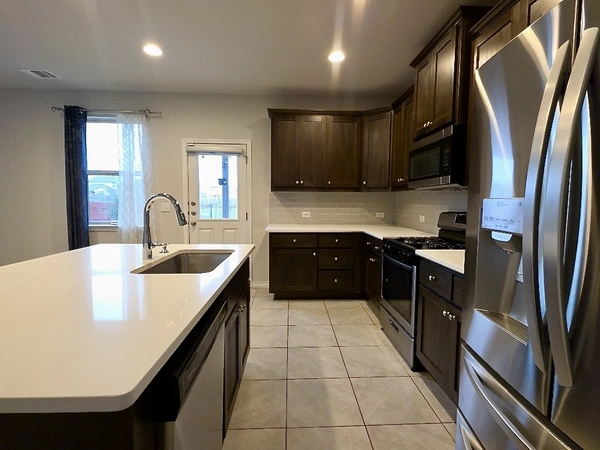 3 bedrooms apartment for rent in Manor - East Austin, Austin