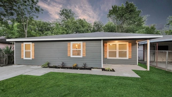 4 bedrooms apartment for rent in Ost / South Union - Inner Loop, Houston