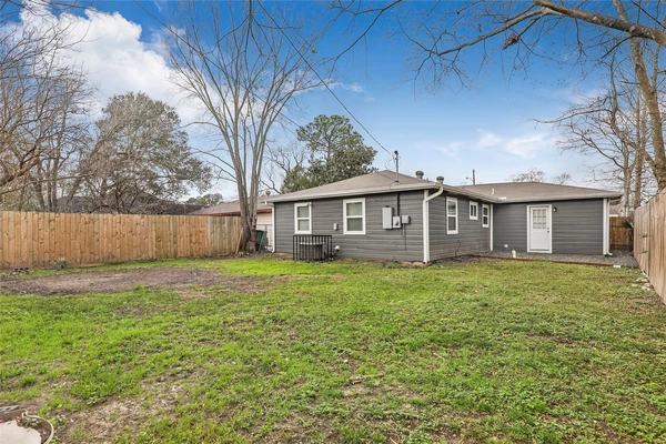 4 bedrooms apartment for rent in Ost / South Union - Inner Loop, Houston